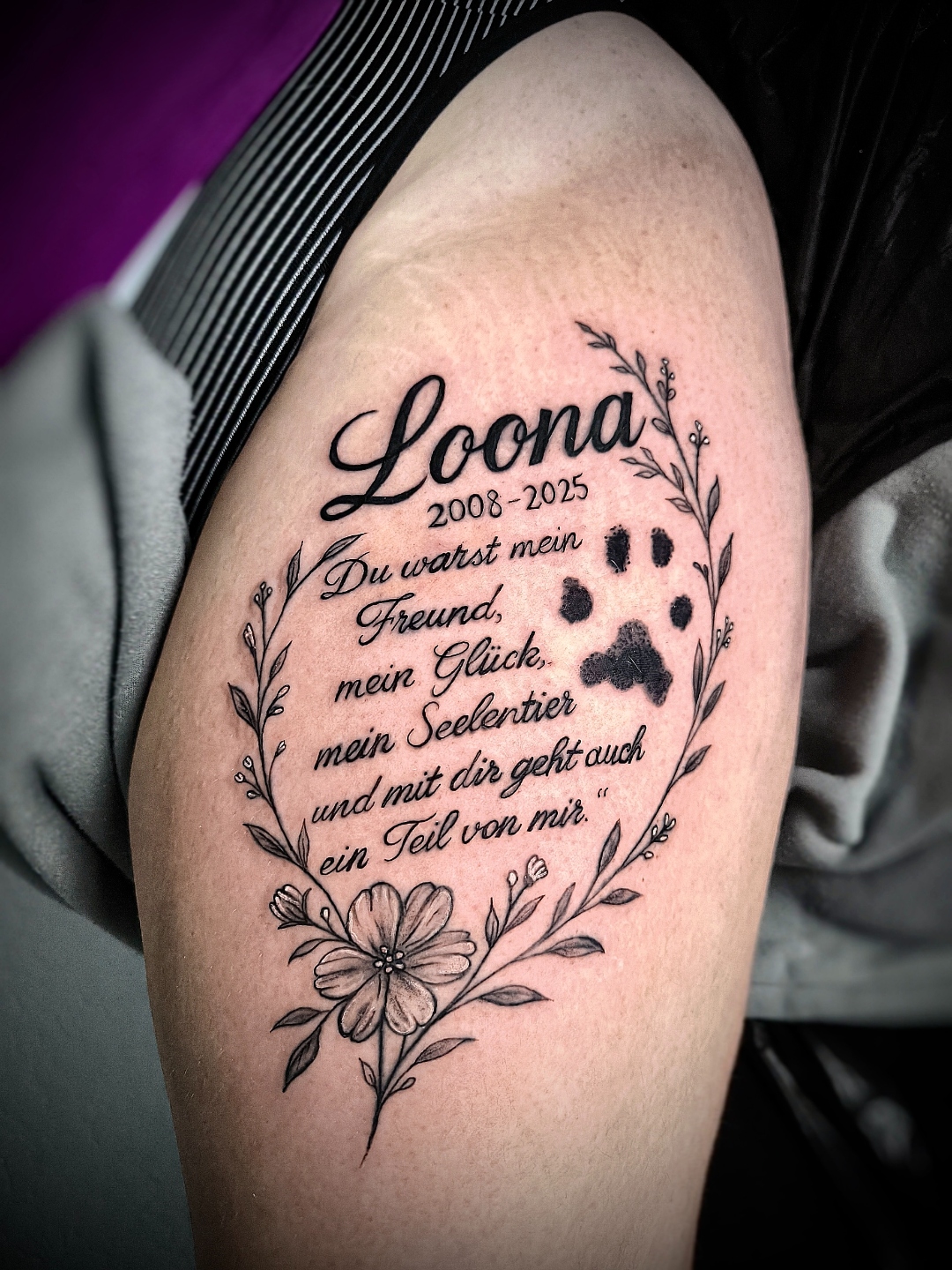 Hello There Minimalismus Tattoo