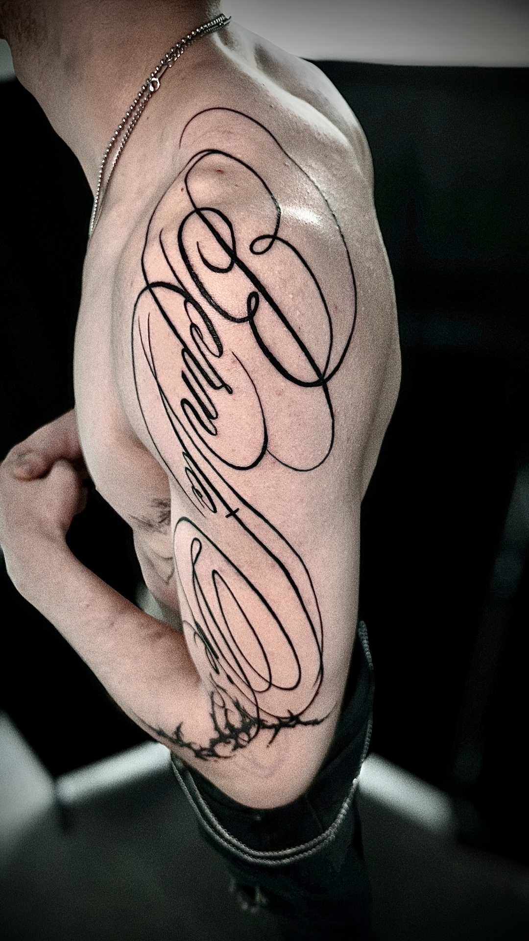 Kalligraphie Sleeve Tattoo